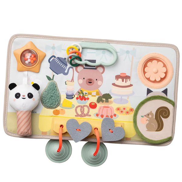 Peek, Pop & Play Station